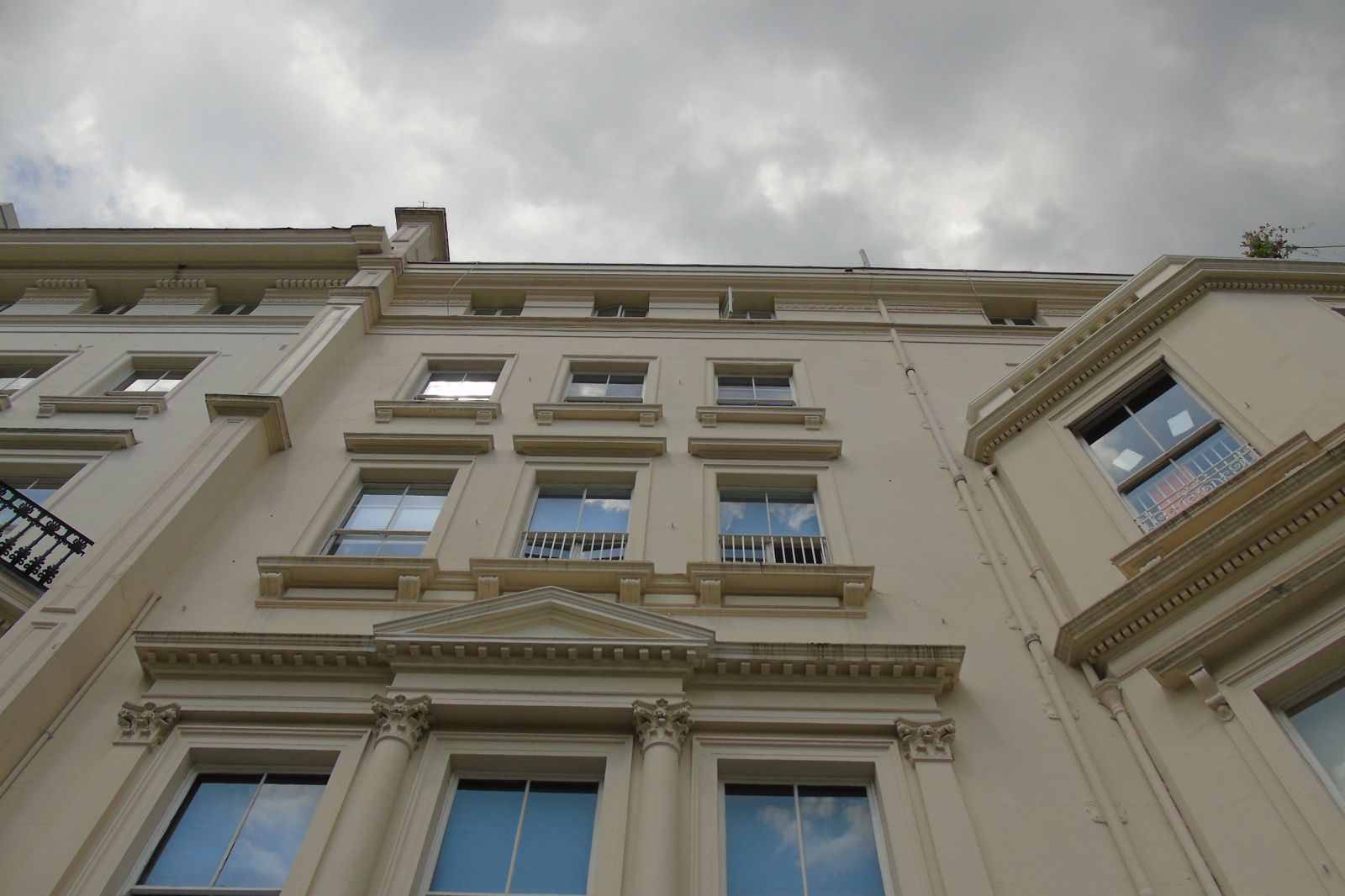 Stucco elevation before repair